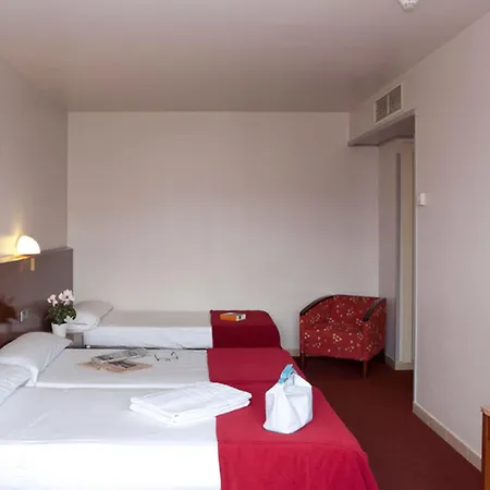 Hotel Sant Pau 3*