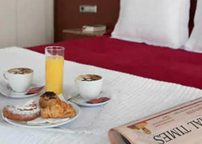 Hotel Sant Pau 3*